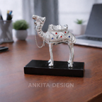 Royal Camel 370g (Silver Finish Decorative Showpiece)