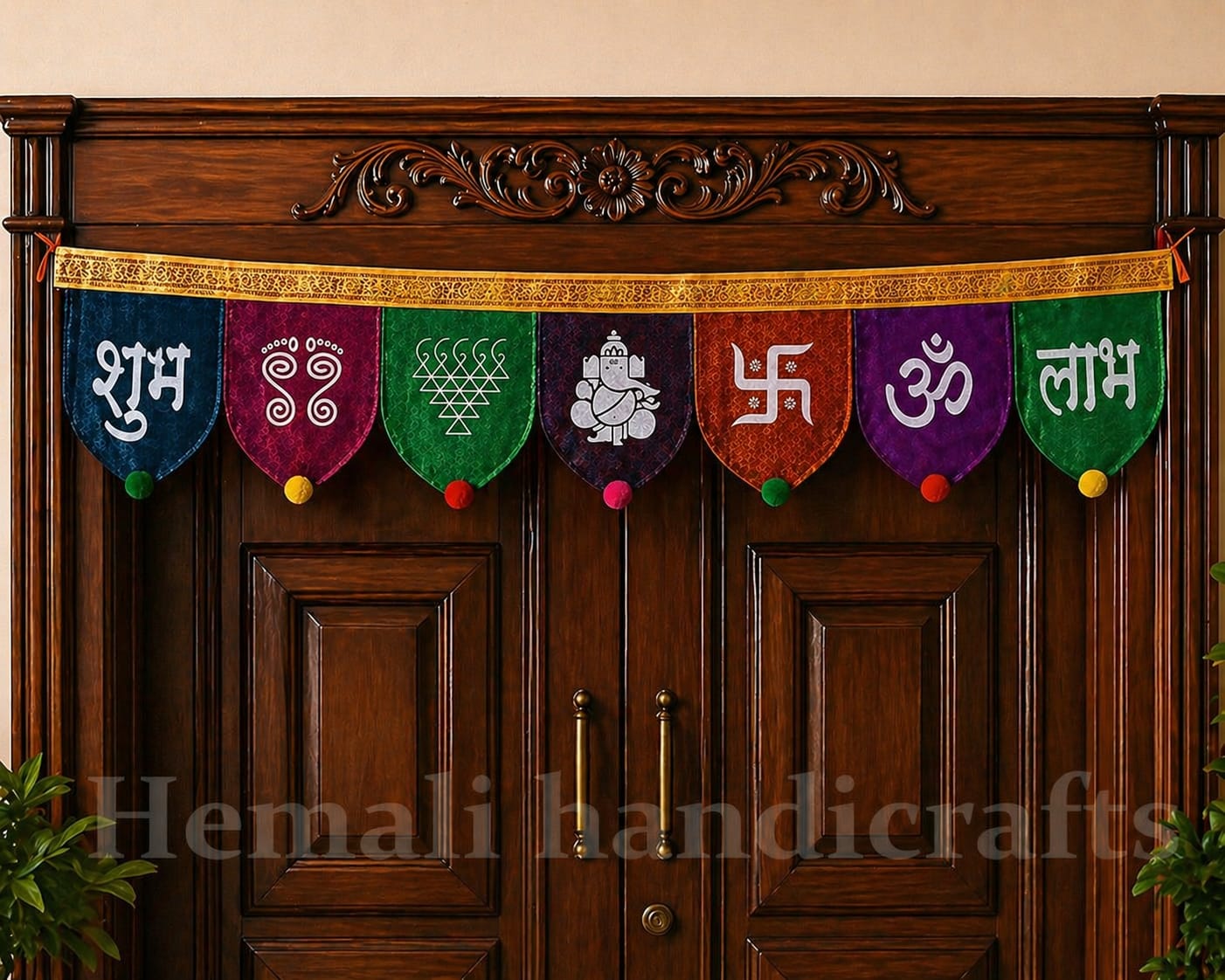 शुभ लाभ द्वार तोरण – बहुरंगी उत्सव बंधनवार जिसमें ओम, स्वास्तिक और गणेश के प्रतीक हैं | सजावटी प्रवेश द्वार पर लटकाने के लिए