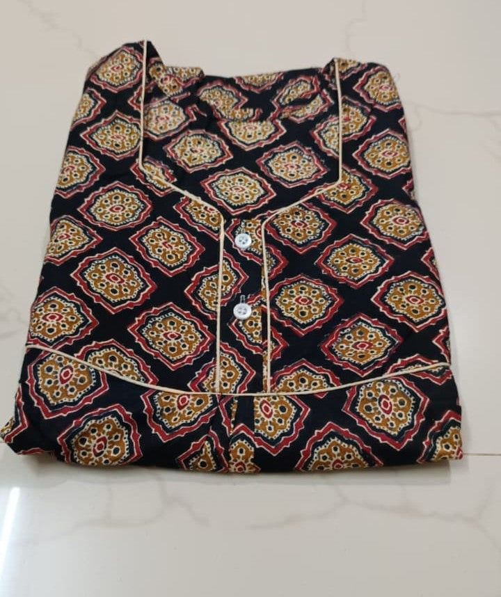 Women’s Printed Cotton Nighty / Lounge Gown – Traditional Pattern Comfortable Wear