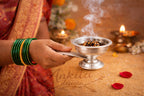 हँडलसह प्रीमियम व्हाईट मेटल धूप आरती | पूजा आणि आरतीसाठी पारंपरिक सम्राणी बर्नर