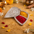 पान करंडा | प्रीमियम व्हाईट मेटल | पानांच्या आकाराचे पूजेसाठी २-इन-१ टिळक कंटेनर