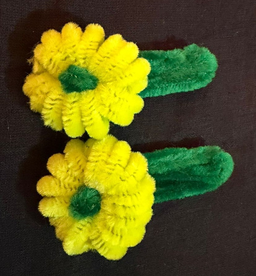 Handmade Floral Hair Clips for Girls & Women | Cute Side Hair Pins Set