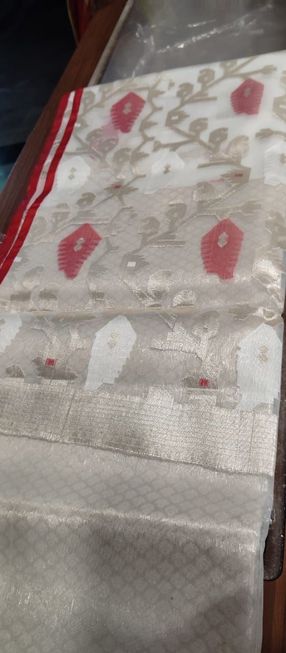 Ivory White Floral Woven Saree | Premium Elegant Traditional Saree for Women